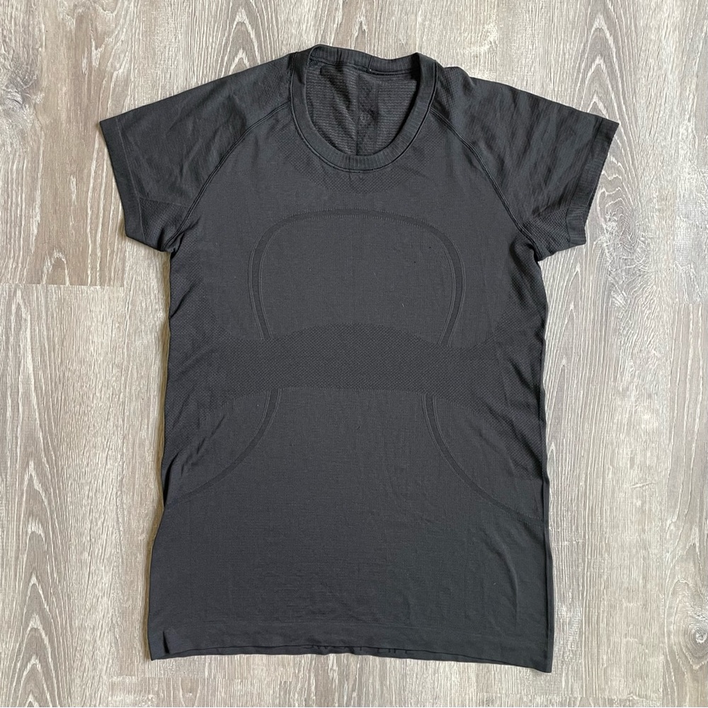 Lululemon Swiftly Black Short Sleeve Tee